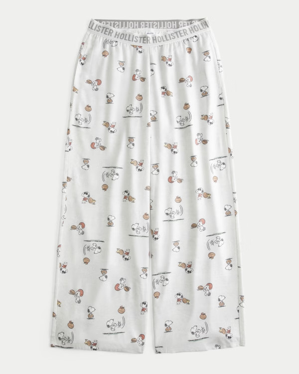 24/7 Baggy Flannel Snoopy Graphic Pajama Pants | Hollister (US)