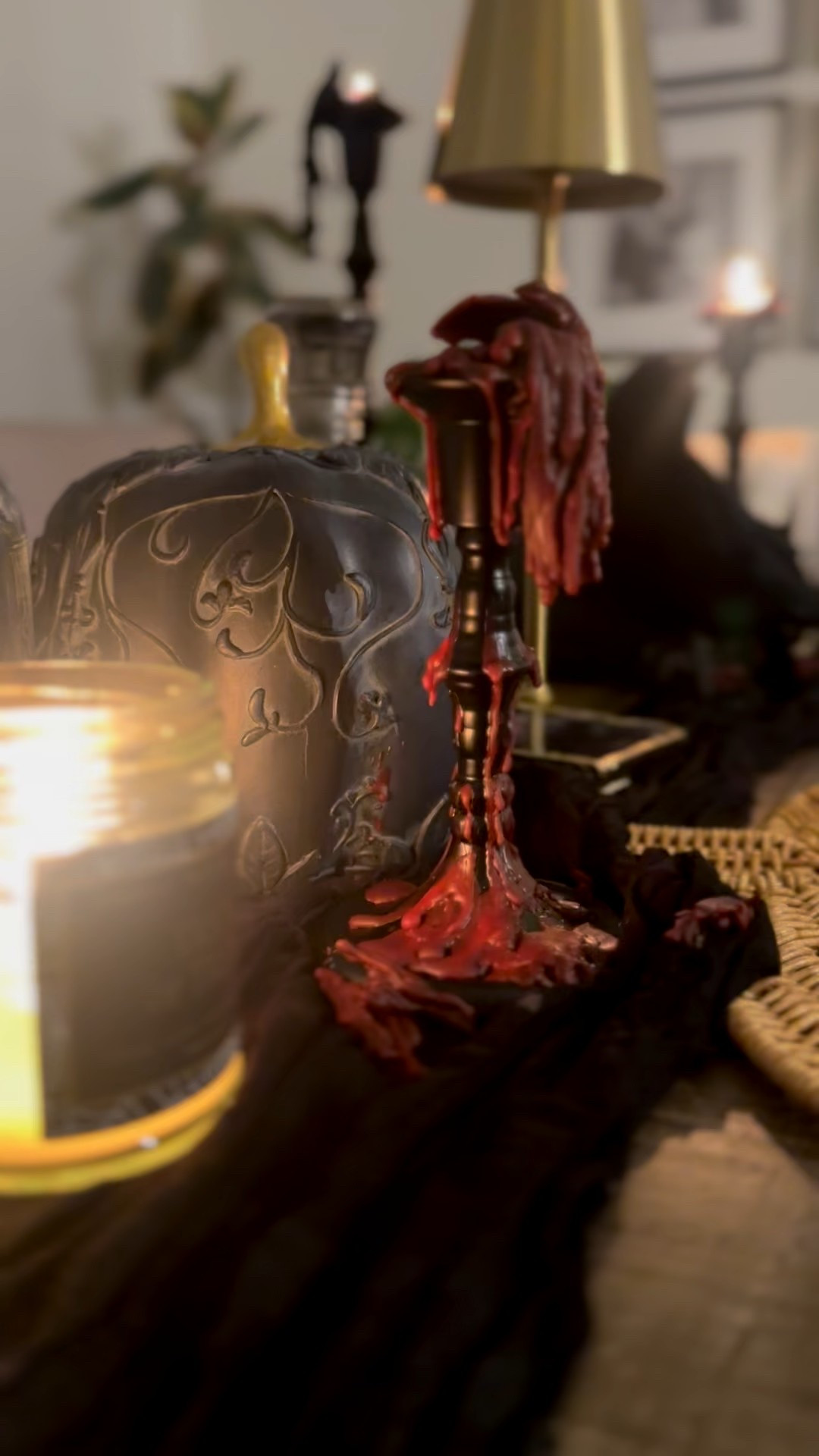 Halloween decor 🎃 


#LTKfall #LTKcanada #LTKstyletip