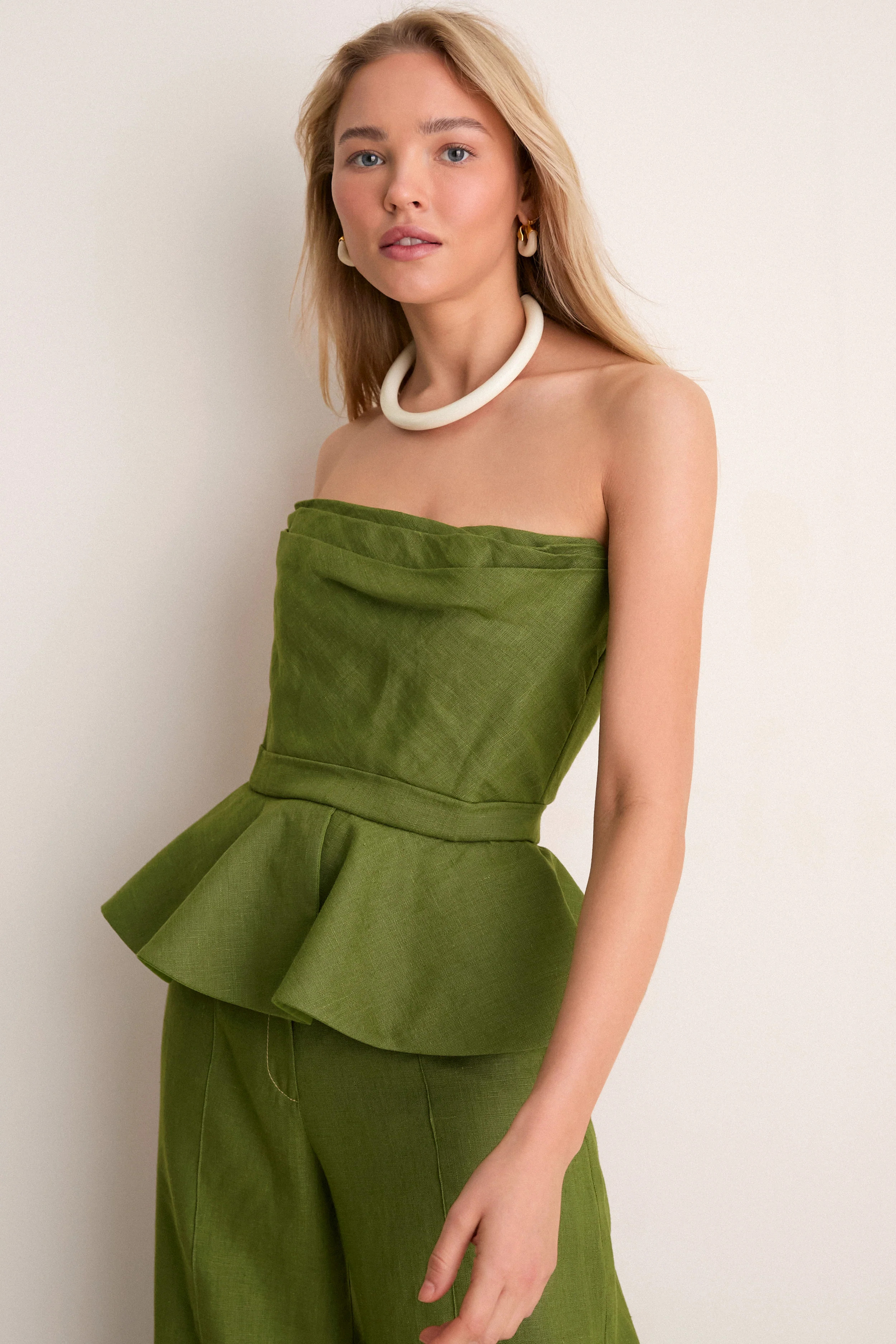 Olive Green Oliva Profundo Top | Tuckernuck (US)