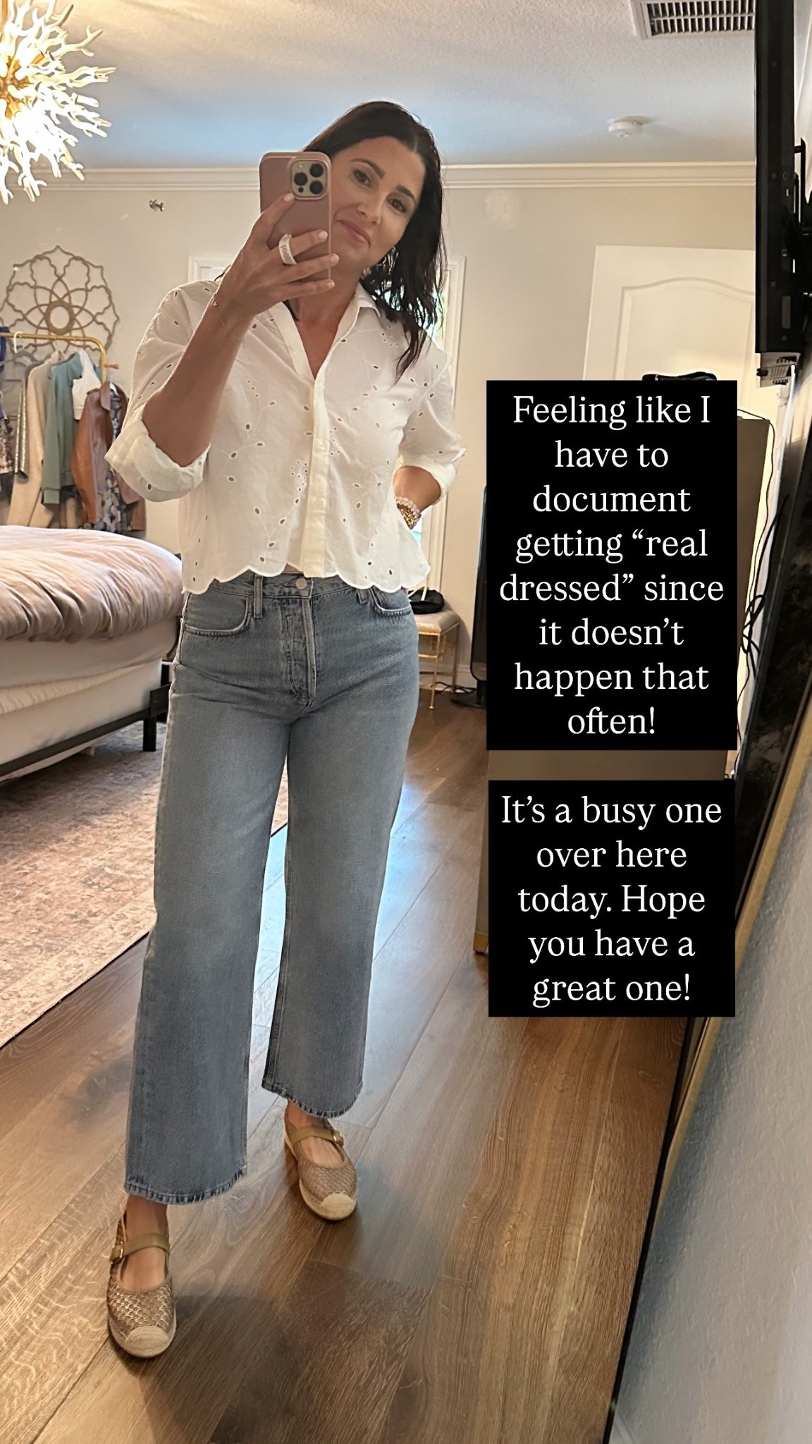 Love this casual Spring look! 

#LTKSeasonal #LTKOver40