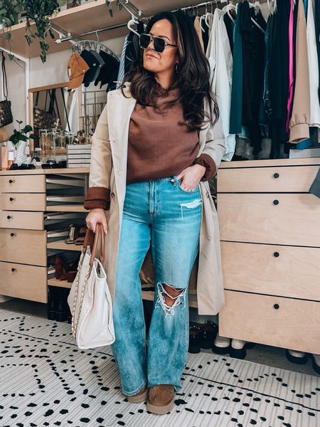 Spanx- express- Abercrombie & fitch- abercrombie- Amazon- ugg- foot locker- trench coat- purse- tote bag- egg slippers- crew neck- outfit inspo- outfit ideas- low rise jeans- women’s jeans- 

#LTKcurves #LTKstyletip #LTKSeasonal
