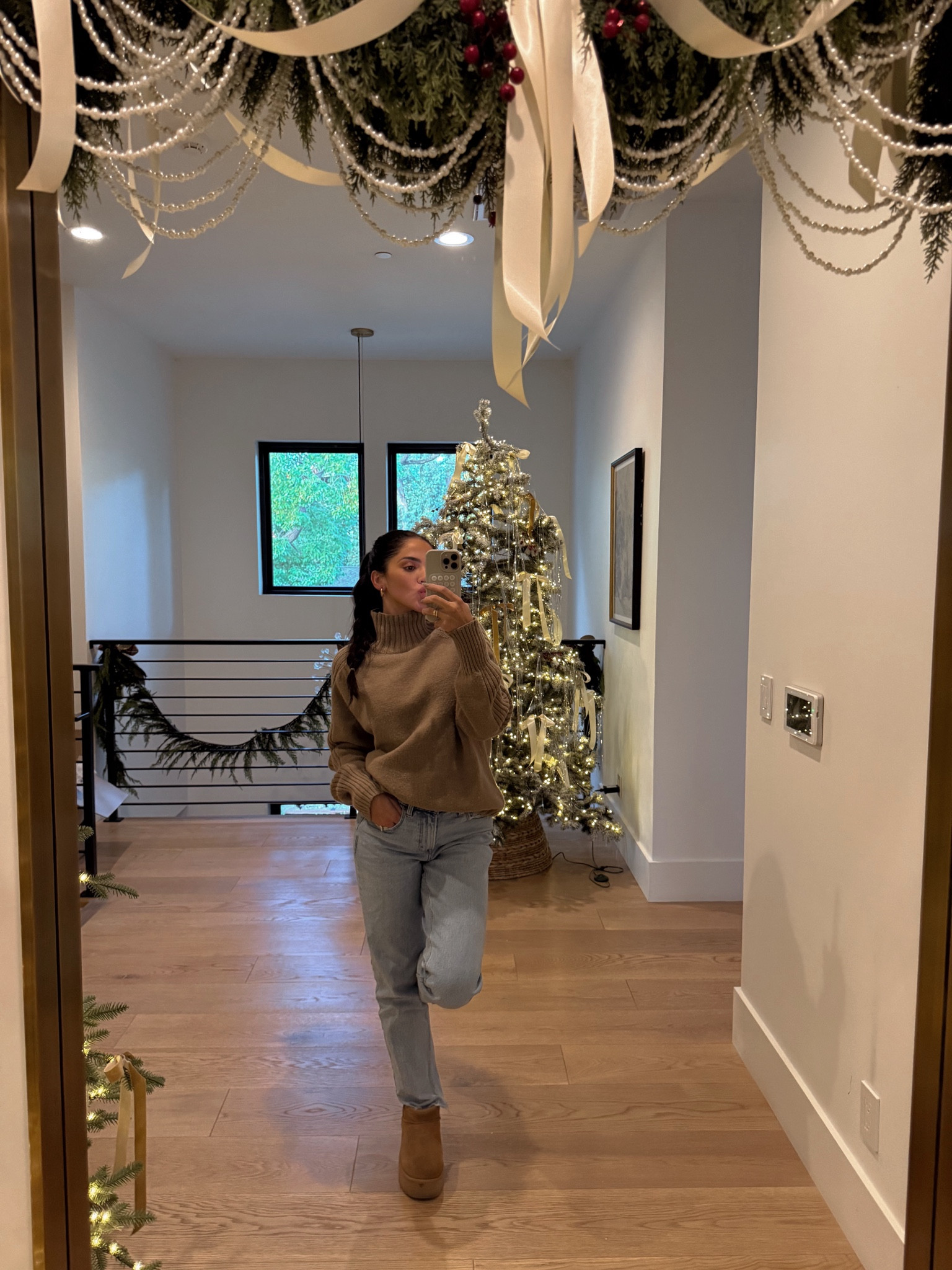 Comfy winter OOTD
Linked similar sweaters! 

#LTKStyleTip #LTKSeasonal #LTKFindsUnder100