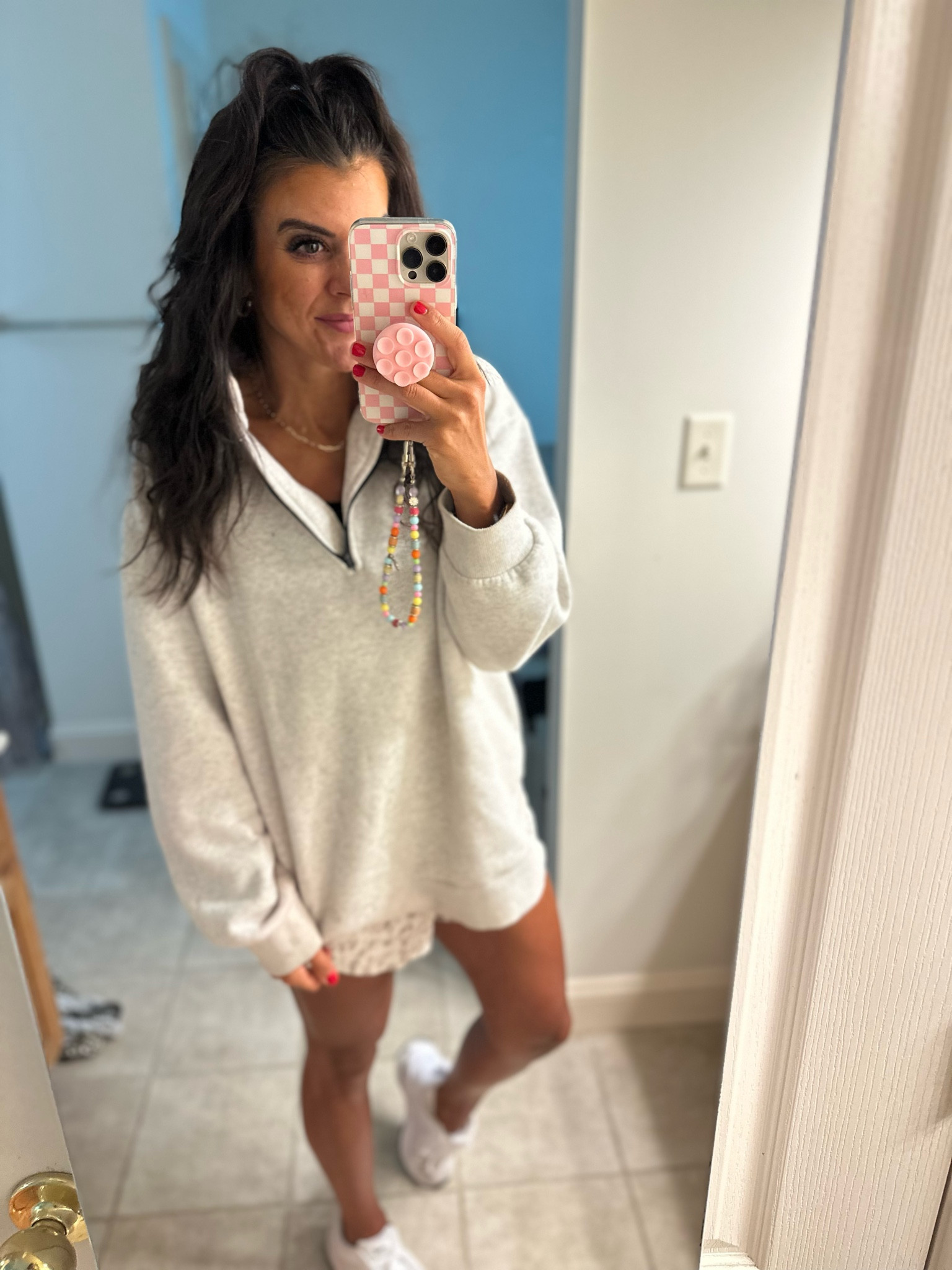 Oversized sweatshirt on sale! 

#LTKSaleAlert #LTKSeasonal