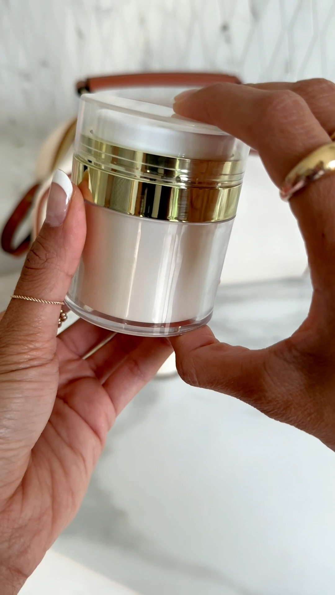 Scroll to shop!! Follow for more!!! Xo! 💫

#LTKBeauty #LTKFindsUnder50 #LTKFindsUnder100