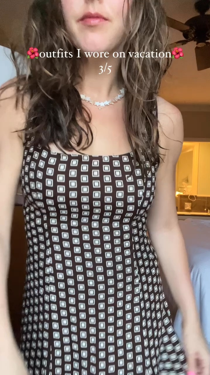 Dinner outfit on vacation reformation dress 

#LTKTravel #LTKStyleTip #LTKVideo