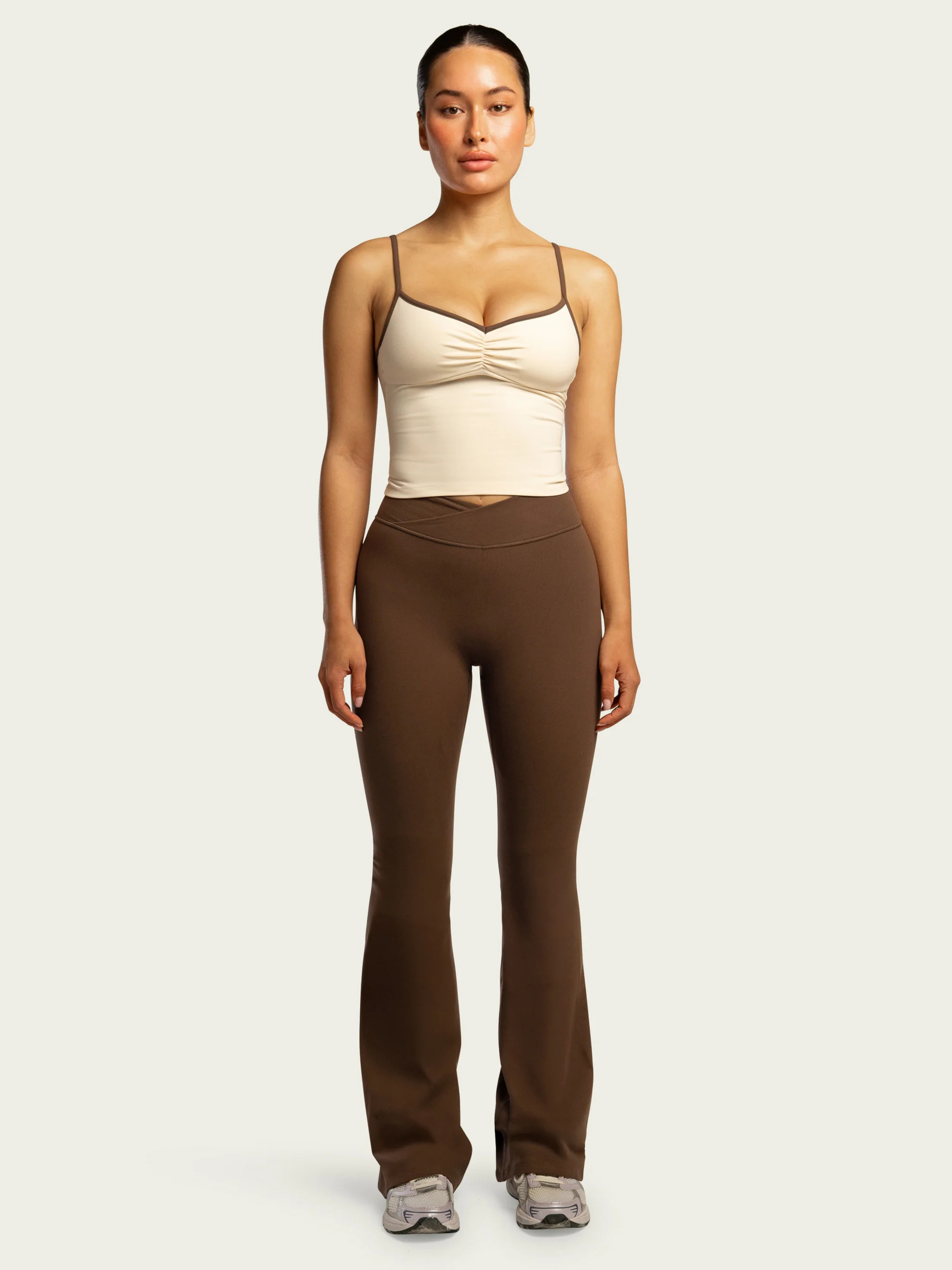 The V Flare / Teddy | 437