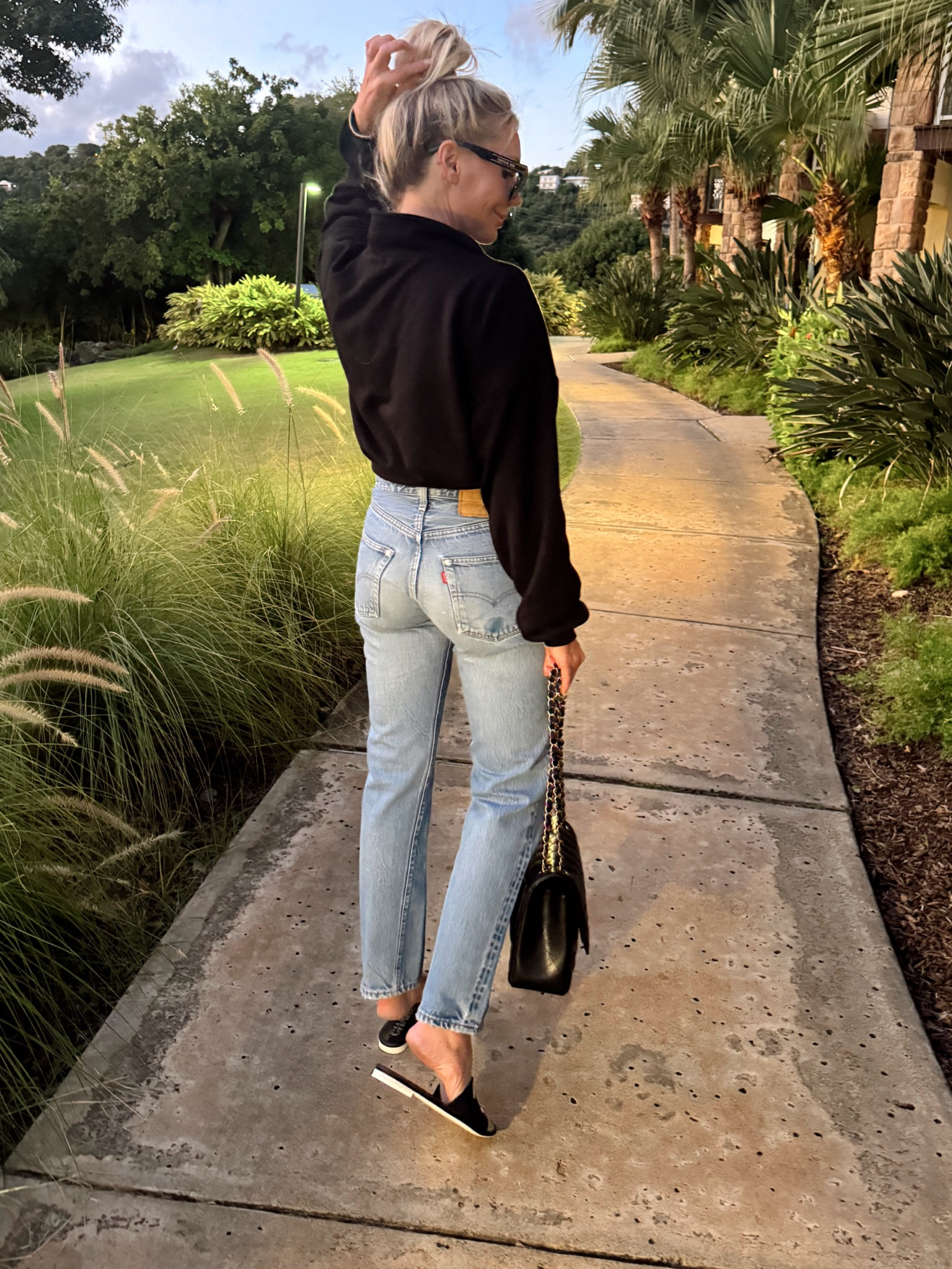 These are 501 vintage waist 24 
I linked 2 pairs I’m currently eyeing. Make sure to check sizes 

On Shopbop they sell classic Levi 501 that I also love if you can’t find a pair of vintage keep checking back! 