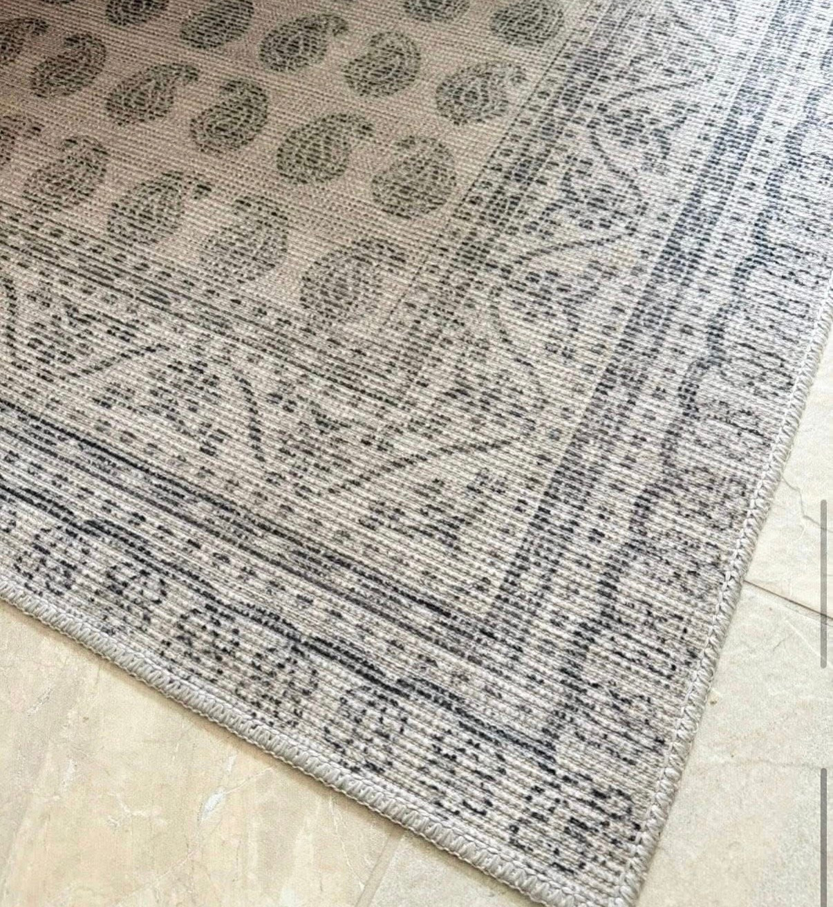 ✨ 46% OFF — my luxe block print rug 🤎
all 3 colors are on sale right now and select sizes are already low stock

loved this one so much I grabbed the matching runner 🙌

#LTKdayinmylife #LTKSaleAlert #LTKHome