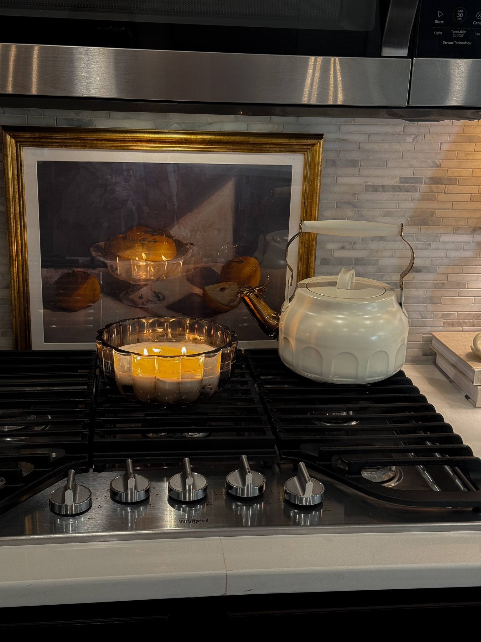 Kitchen stovetop kettle, wallart and candle decor

#LTKHome #LTKStyleTip #LTKFindsUnder50