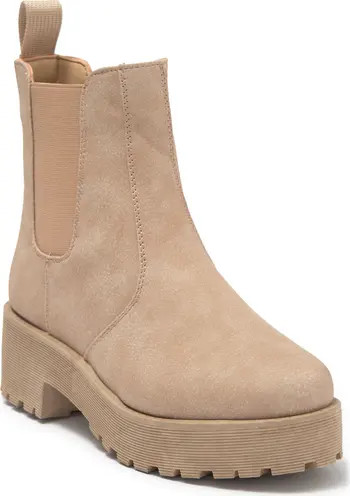 Montana Lug Sole Boot (Women) | Nordstrom Rack