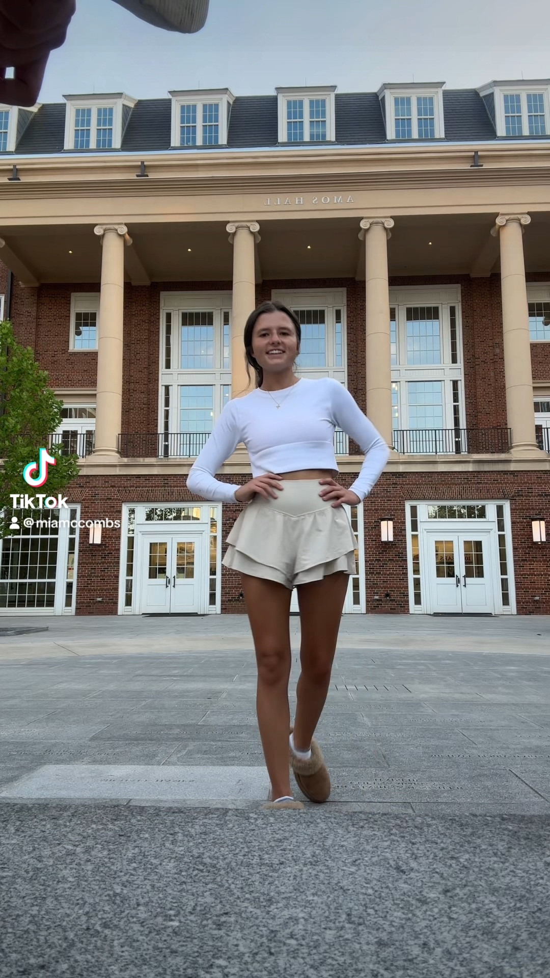 Still my favorite shorts!! 🤎🤎🤎

#LTKVideo #LTKU #LTKActive