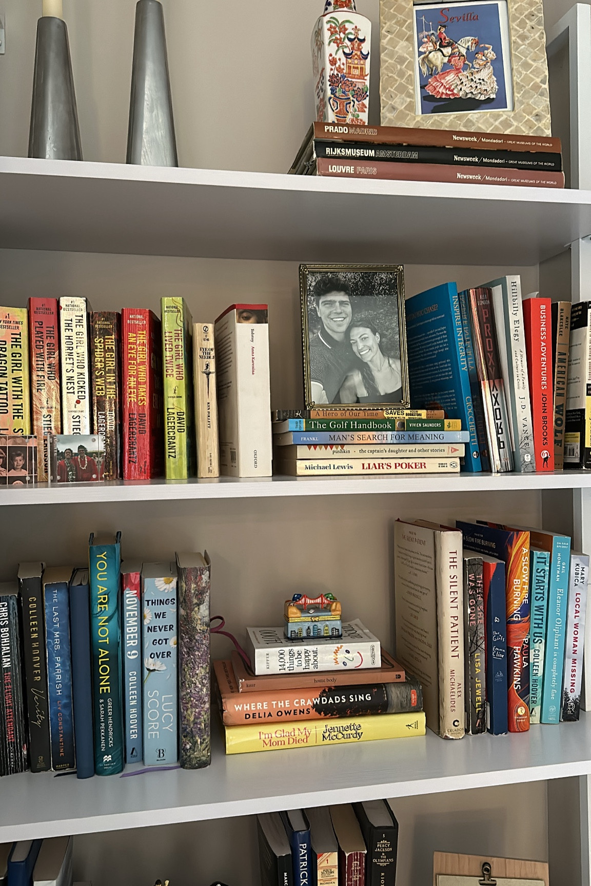 Home decor. Put a bookshelf in an awkward spot in our house and I love how much it added to the space! #home #homedecor 