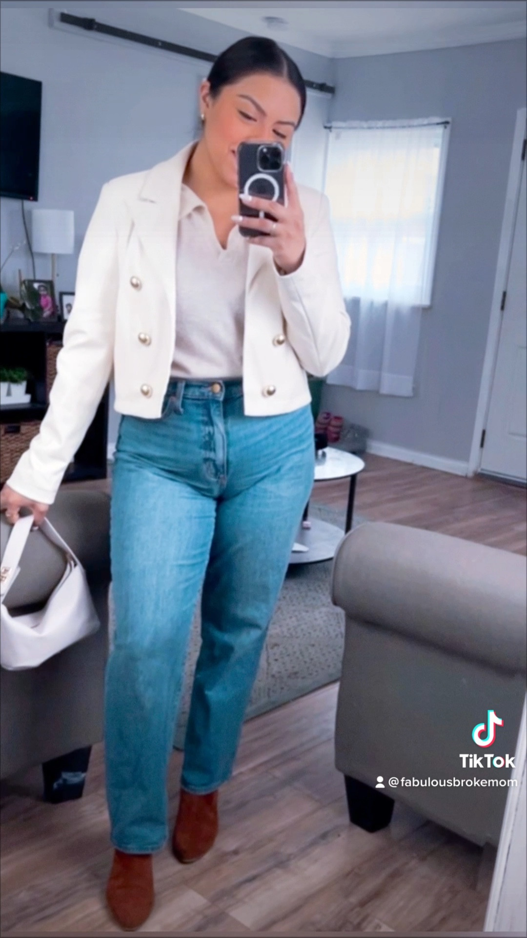 Casual weekend look dressy casual business casual friends night 

#LTKunder50 #LTKstyletip #LTKitbag
