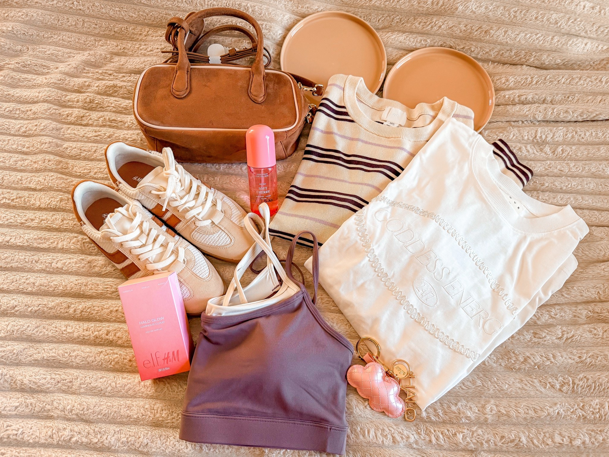 My recent random H&M order. Love all of these. 



#LTKmomlife #LTKOver40 #LTKselfcare