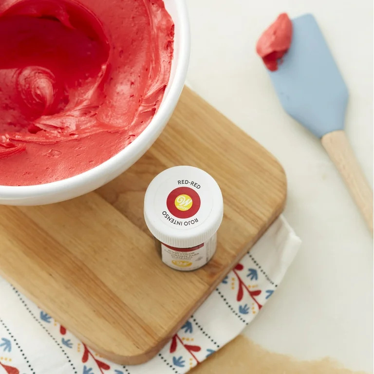 Wilton Red-Red Food Coloring Edible Gel for Baking & Cake Decorating No Taste 1 oz. | Walmart (US)