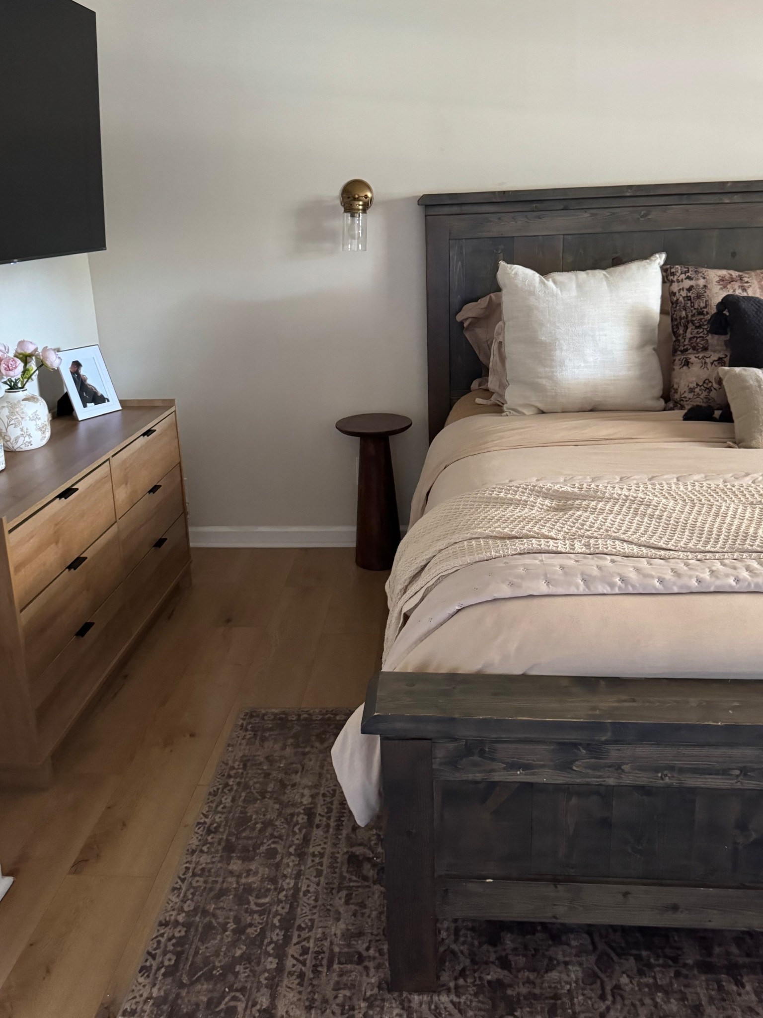 cozy bedding 🤎

#LTKdayinmylife #LTKHome #LTKvlog