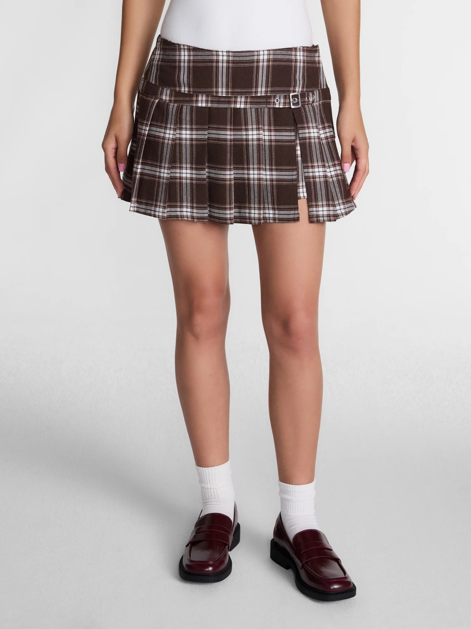 Madden NYC Women’s Pleated Plaid Mini Skirt, Sizes XXS-XXL | Walmart (US)