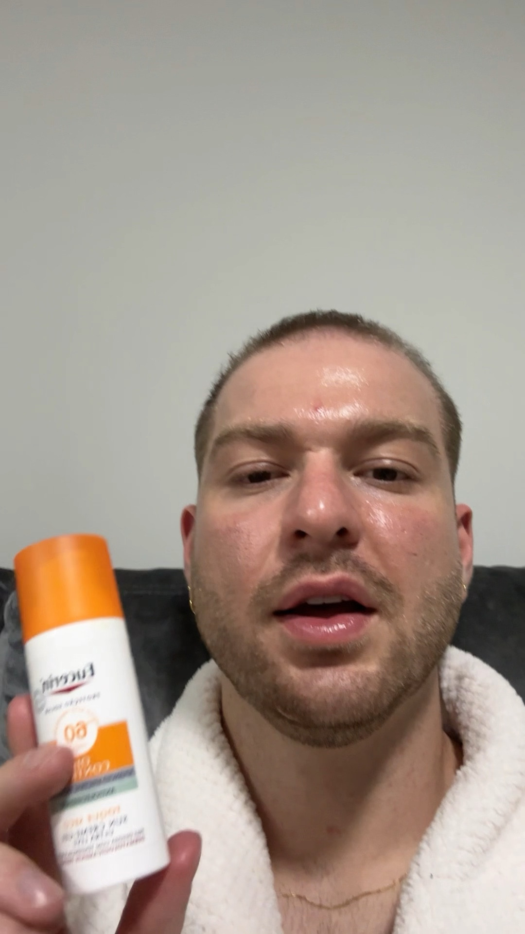 O maioral! Segura horrores a oleosidade, eu amo, 10/10

#LTKbrasil #LTKbeauty