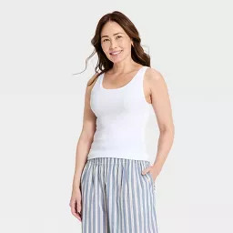 Women's Iconic Scoop Neck Tank Top - Universal Thread\u2122 White M | Target