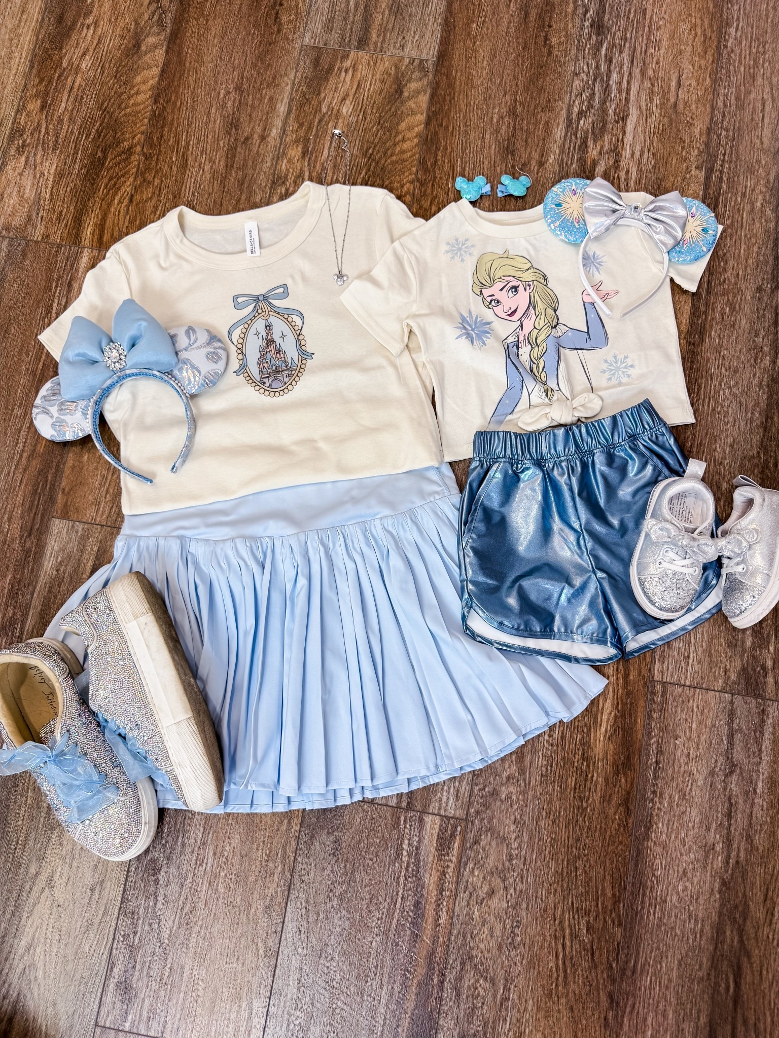 Disney Day 6: Magic Kingdom again 🩵 I put Ella in a Cinderella dress for breakfast at Cinderellas castle and then changed her into this cute Frozen set later in the day! 


Disney princess, Disney outfits, Disneyworld toddler outfits 

#LTKFamily #LTKTravel #LTKKids