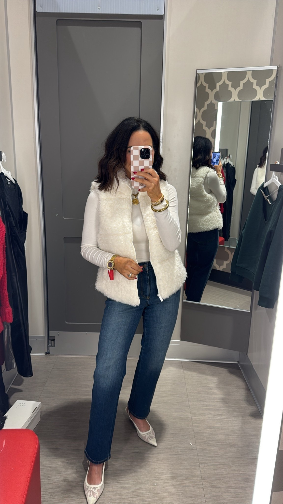 I love the combo of the Sherpa and puffer feel on this vest! It’s so cozy and soft. The winter whites are stunning paired together with the denim for a casual and effortless everyday look! Aprilwilks VintagePickin target fashion finds women’s target fashion finds viral target Sherpa vest casual winter outfit inspo target new fashion arrivals 

#LTKootd #LTKPetite #LTKHoliday