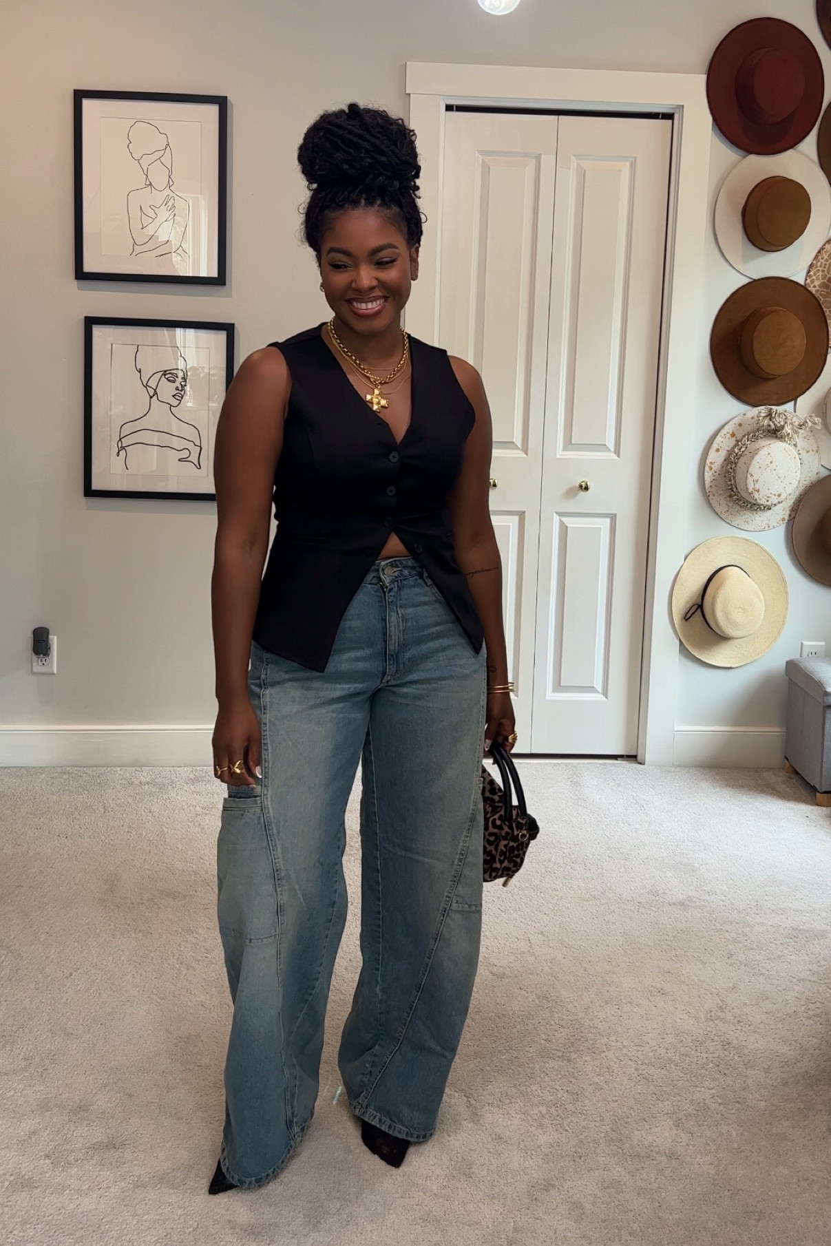 The fit on this top is 10/10 … wish it came in other colors 
Top: Large
Jeans: 10


#LTKMidsize #LTKStyleTip #LTKShoeCrush