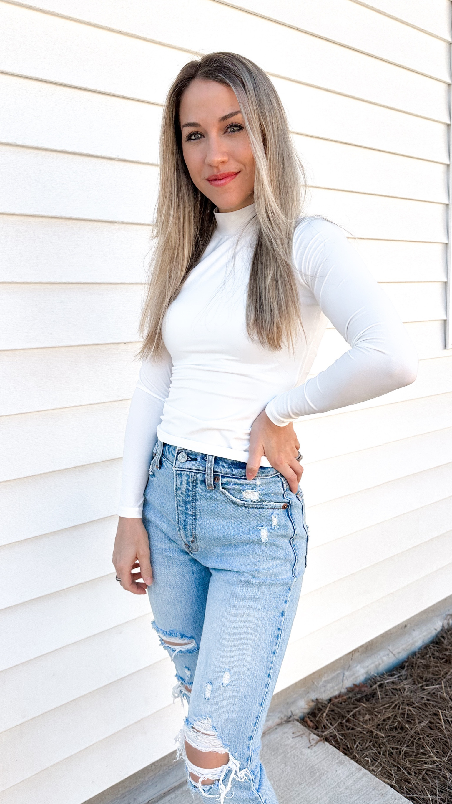 Easily, the softest brand and quality shirt I have ever worn from pumiey
Long sleeve turtleneck  basic long sleeve T

Amazon fashion,
Amazon find, casual outfit under $25. I'm wearing a size extra small!


#LTKfindsunder50 #LTKstyletip