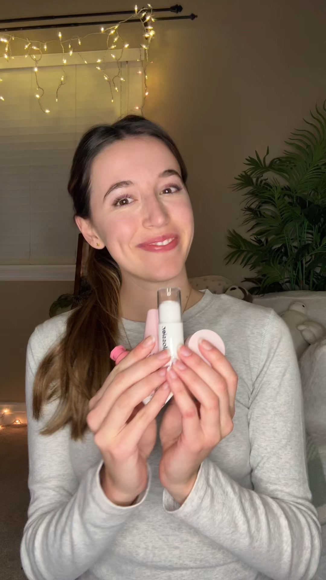 glossier makeup 💫

•haloscope in moonstone
•cloud paint in puff
•ultra lip in lucite
•party pots eyeshadow in shade buzz (2023 holiday exclusive) 

#LTKBeauty