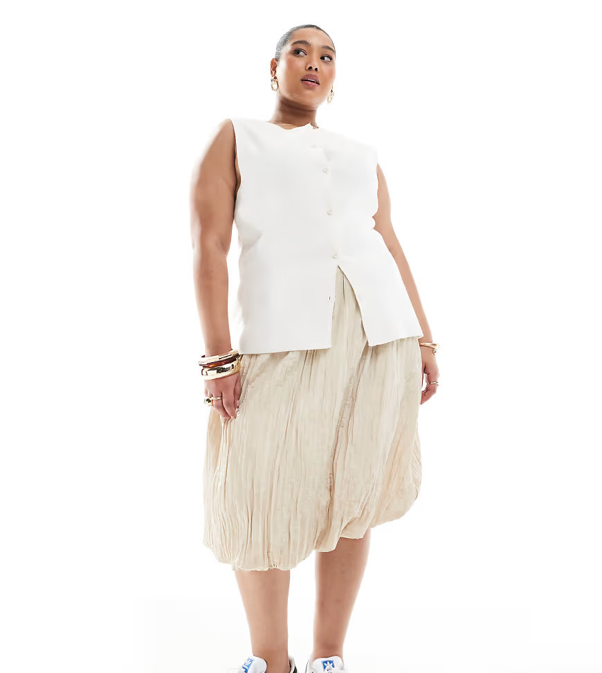 Renee Studio Plus exclusive textured bubble midi skirt in beige-Neutral | ASOS (Global)