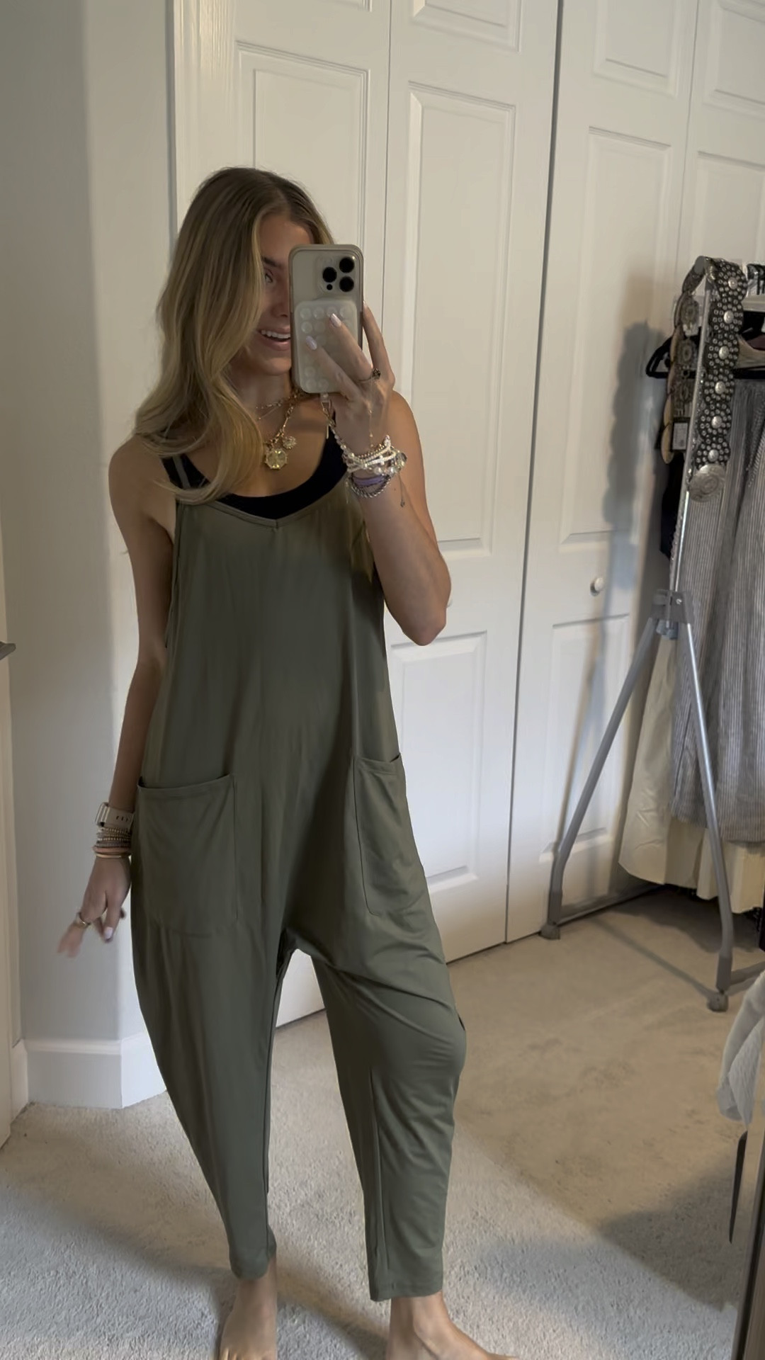 Halara Backless Multiple Pockets Ankle Length Casual Loose Tapered Jumpsuit size XS. Free people dupe  

#LTKVideo #LTKTravel #LTKFindsUnder50
