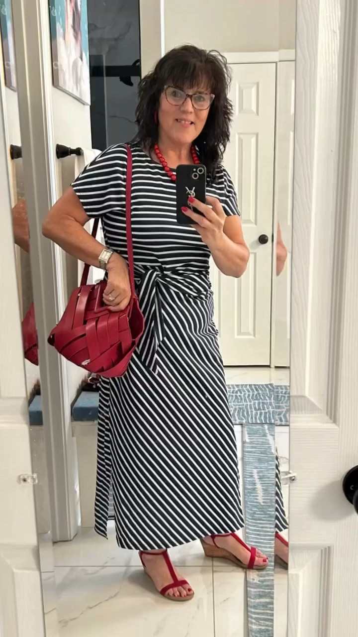 This dress is so cute for the patriotic holiday!! Easy, classy, and perfect for summer celebrations ❤️🤍💙
Get it on Amazon Prime and feel confident all day long! Always be confident ✨
#amazonprime #patrioticholiday #summerdress #over50fashion #styleover50

#LTKdayinmylife #LTKMidsize #LTKWedding