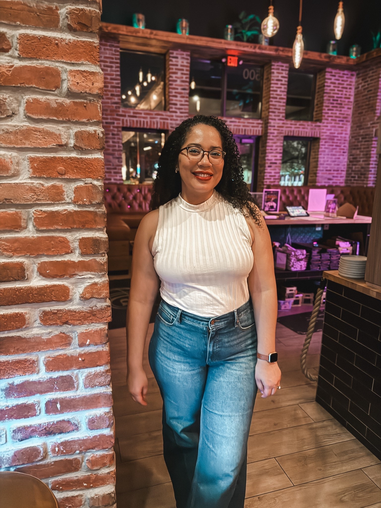 The most amazing, stretchy, high waisted flared jeans. I’m in a size 12 and I love how they fit my curves. And they’re $25!

#LTKOver40 #LTKMidsize #LTKootd