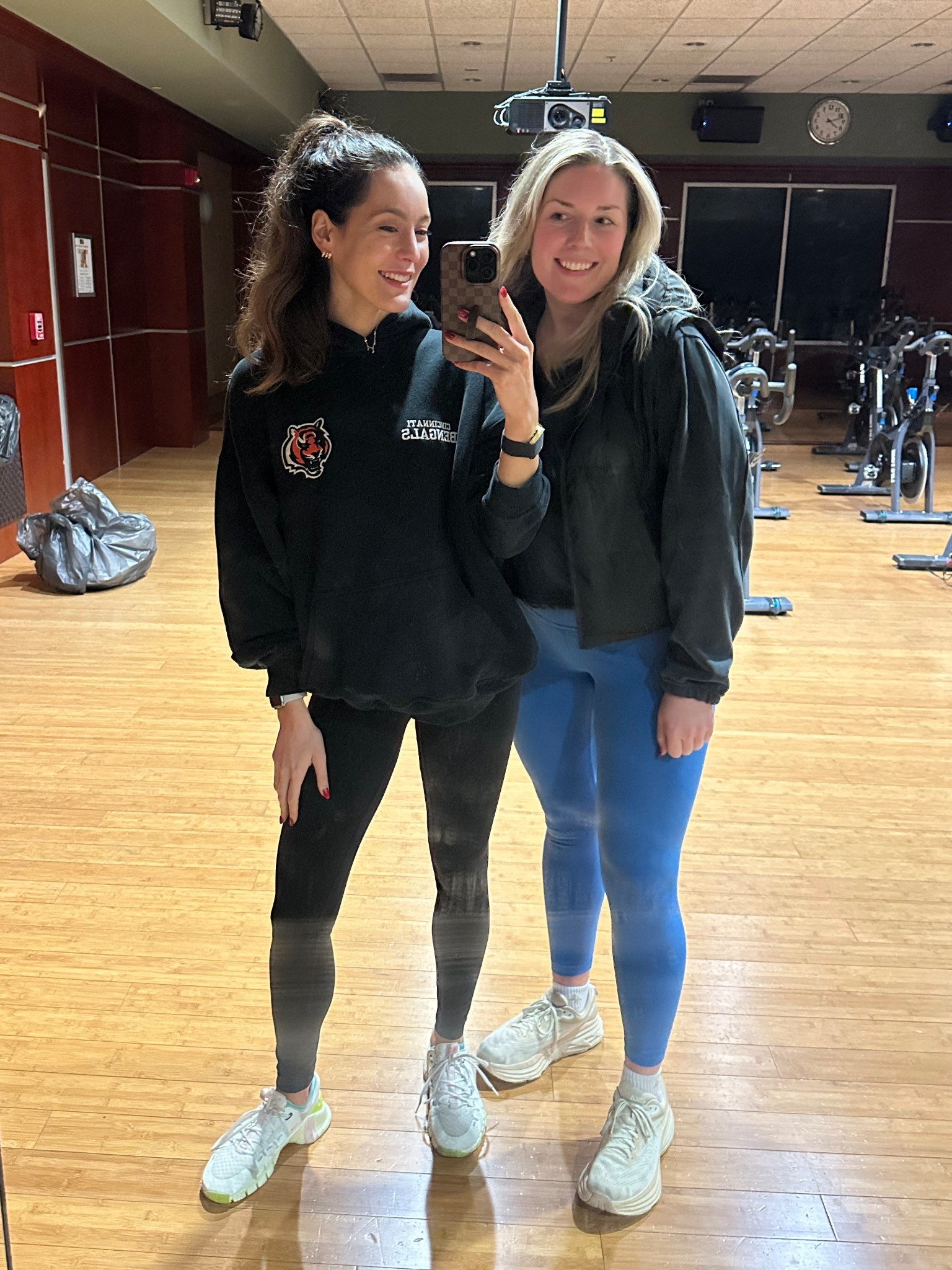 1/5/26 workout ootn
cycling outfit 
gym look 

Cincinnati Bengals sweatshirt
Abercrombie find 

#LTKfitnessgoals