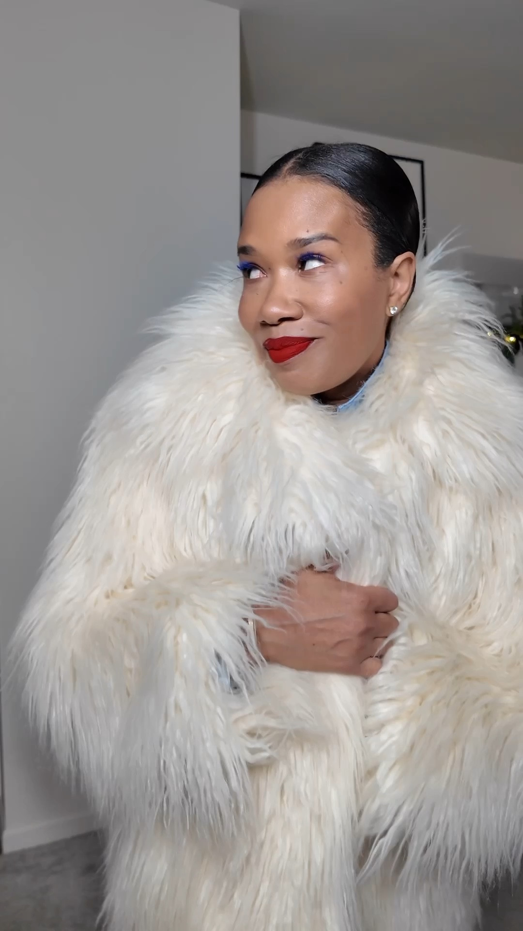 Faux Fur Edit! Seasons Must-Haves! 

#LTKSeasonal #LTKOver40 #LTKootd