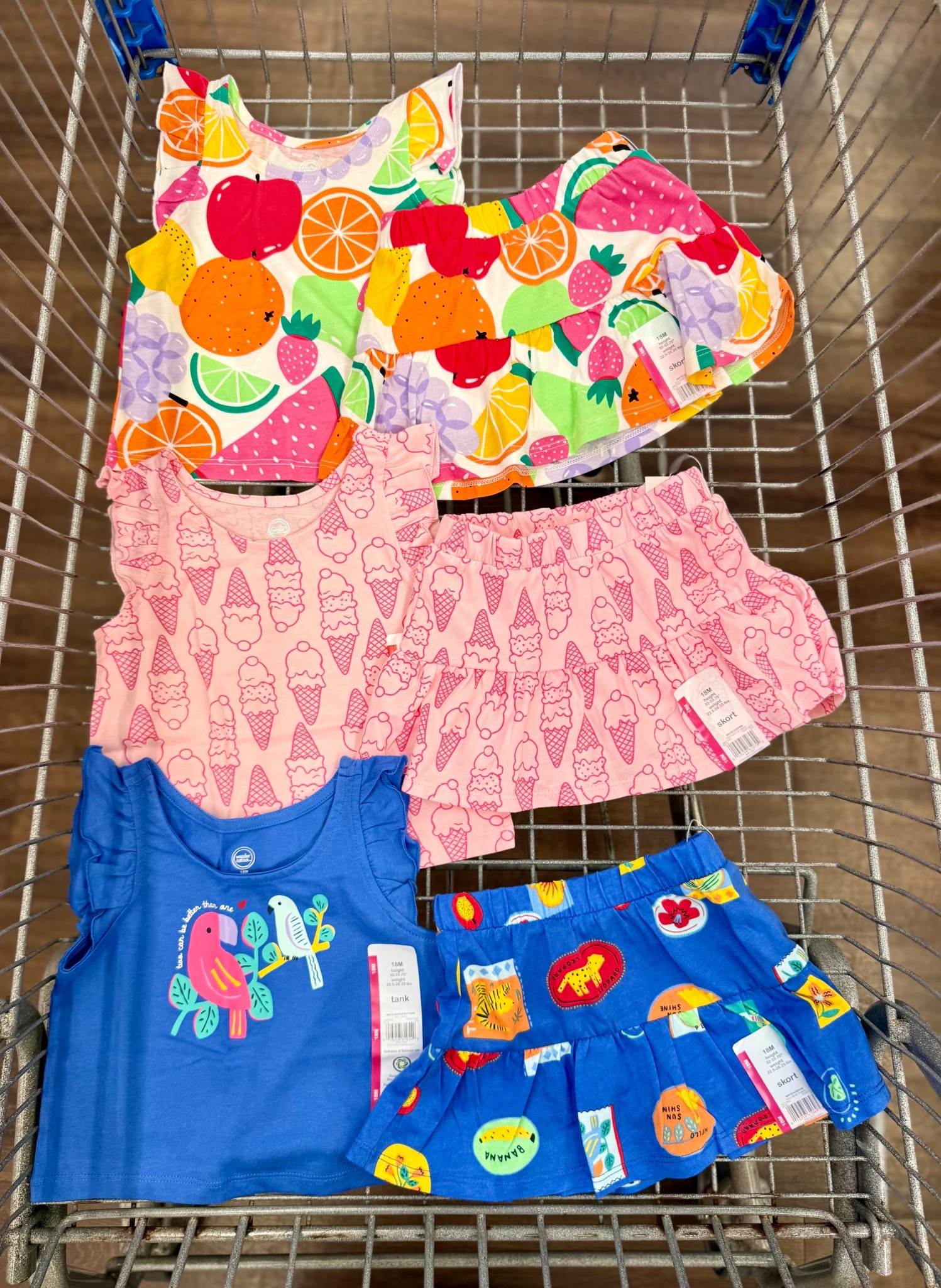 NEW! Toddler girls’ tees and skorts, mix and match for the Spring/Summer 😍🏝️
-
#walmart #walmartfind #walmartmom #girlfashion #girlstyle #springclothing #kidsfashion #kidstyle #girlmom #toddlergirlfashion #toddlergirlstyle