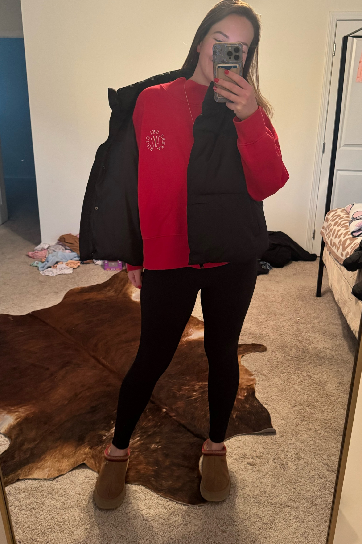 A cozy OOTD

#LTKSeasonal #LTKMidsize #LTKHoliday