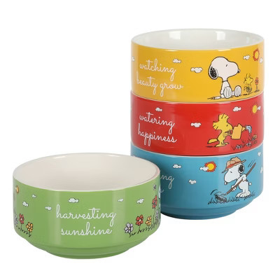Peanuts Snoopy 4-Pack Stackable 5.5" Decorated Stoneware Bowl Set | Target