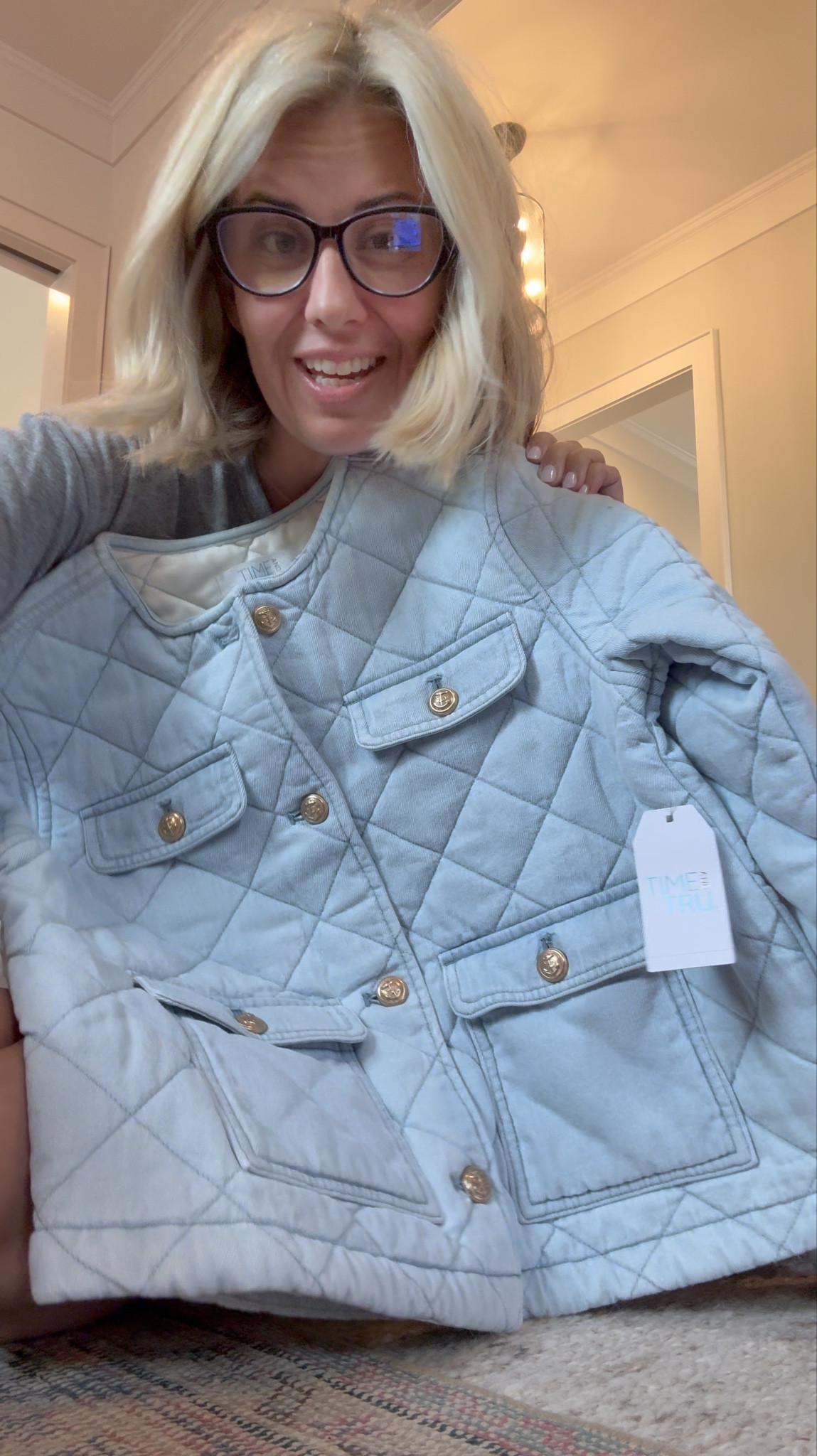 It’s adorable and on sale for $20!!!!!!


I like size xs so size down if between!


#LTKdayinmylife #LTKSaleAlert #LTKSeasonal