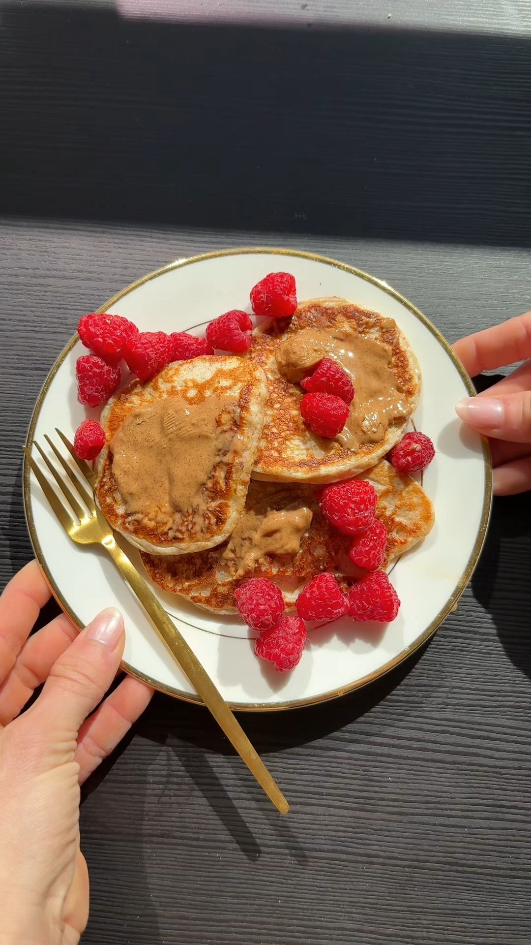 Pancakes with over 30g of protein per serving!! 

Just add 1/2 c. blended cottage cheese + 2 tbs. egg whites + 1-2 tbs. water to Flourish pancake mix 🎂🥞 



#LTKSeasonal #LTKHome #LTKActive
