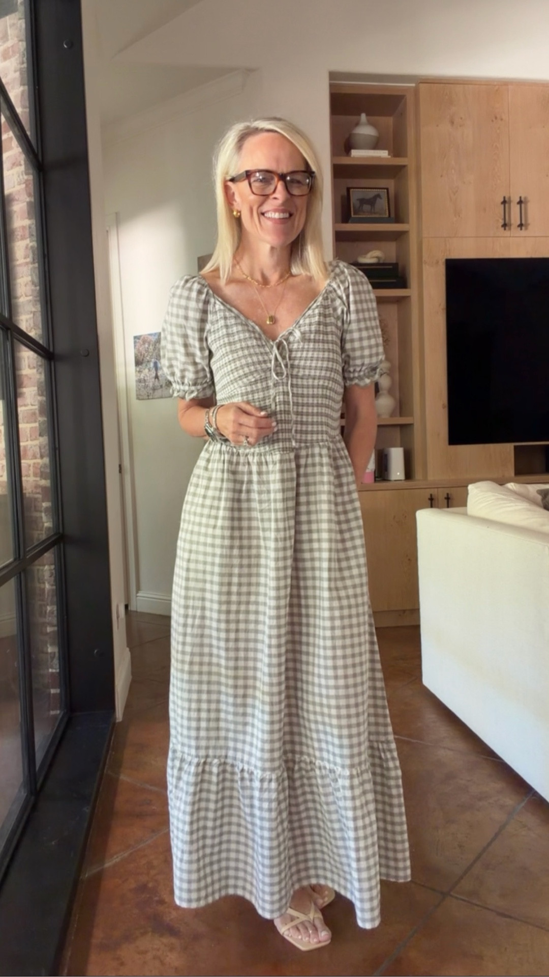 This dress is so cute and finally back in stock

Fit is tts 

#LTKTravel #LTKOver40 #LTKgrwm