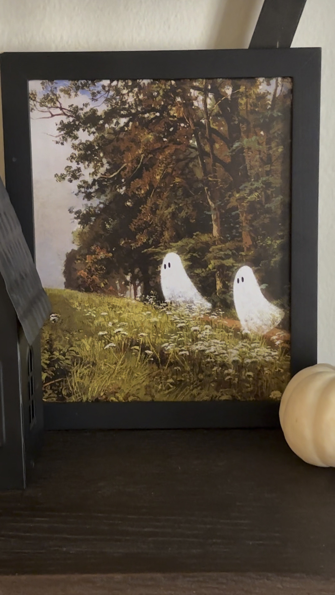 This Halloween art comes in a set of 6 and I love it for a shelf, coffee bar, or entry way… 👻

#LTKSeasonal #LTKHalloween #LTKVideo