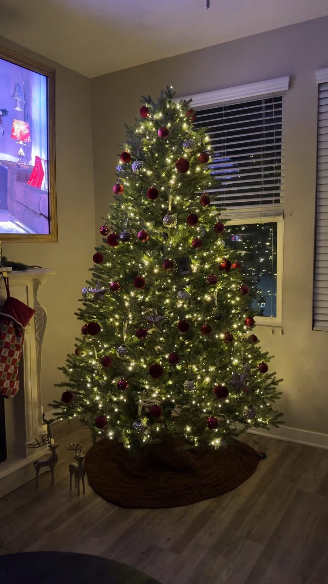 Traditional red christmas tree with twinkle lights✨

#LTKHome #LTKGiftGuide #LTKHoliday