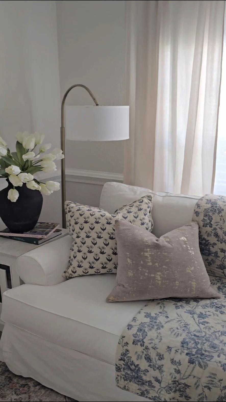 Small changes made this corner come together 🤍

#LTKHome #LTKSeasonal #LTKvlog