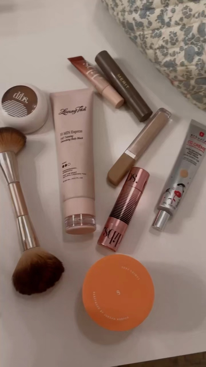 My daily go-to beauty products! 
makeup, skincare, dibs, natasha denona, merit

#LTKBeauty #LTKgrwm