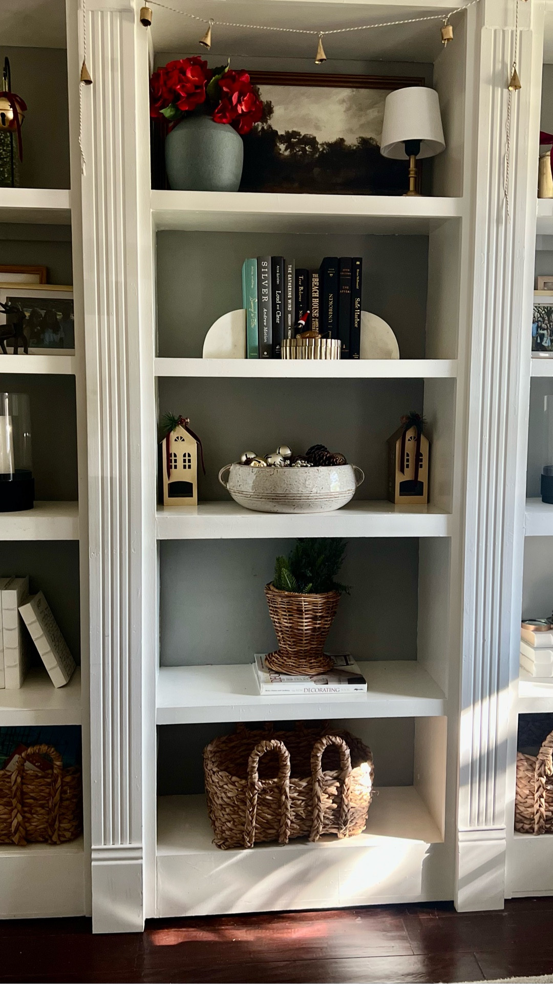 Sharing our office/guest room before it’s all taken down. I hope you had a great Christmas!
Taking some time off to spend with family. 🤩♥️

#christmasdecor #holidayhome #seasonaldecor #homeinspo #cozyspaces officeguestroom neutralhome christmasathome homedetails interiorinspo simplechristmas familytime holidaymemories slowdown homesweethome