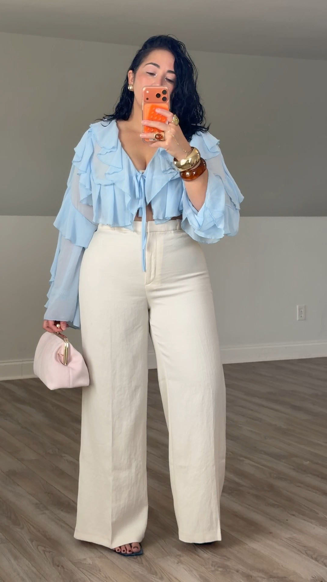 Mother’s Day outfit inspo🩵💐
Wearing a xl on tbe shirt pants size 12🩵



#LTKootd #LTKMothersDay #LTKU