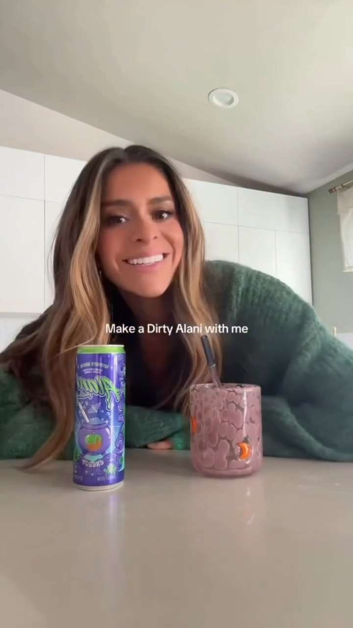 Make a dirty Alani with me💜 @alaninutrition 

 #LTKHalloween #LTKSeasonal #LTKStyleTip