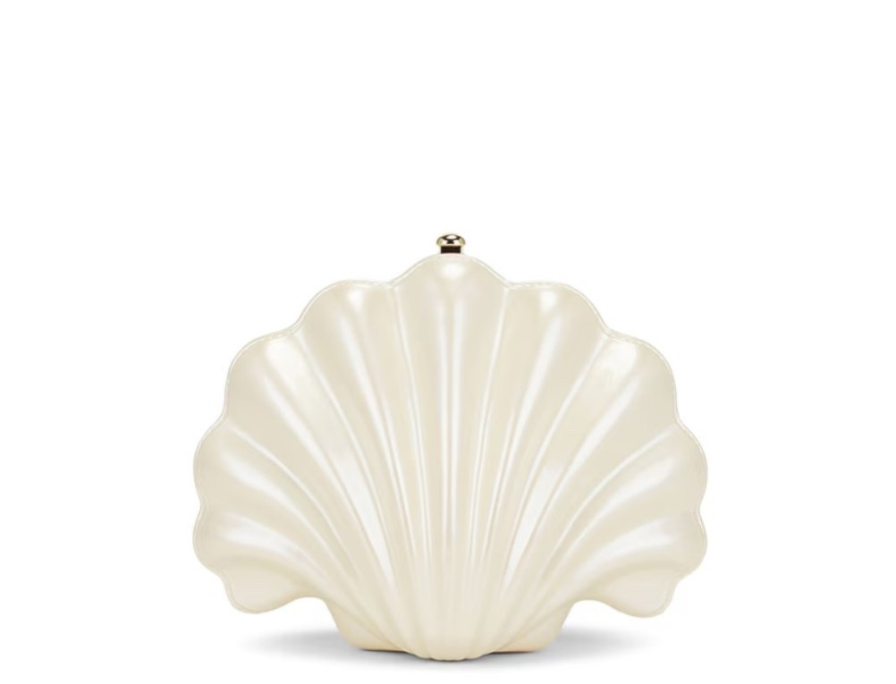 Shell Clutch

#LTKTravel #LTKOver40 #LTKSeasonal