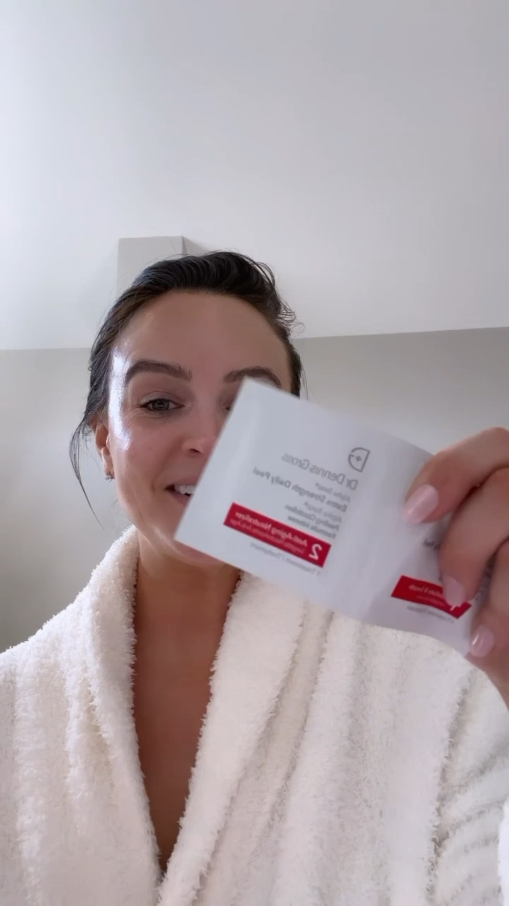 2-Step daily peel has worked wonders for my skin! 🧖‍♀️

#LTKfindsunder100 #LTKVideo #LTKbeauty