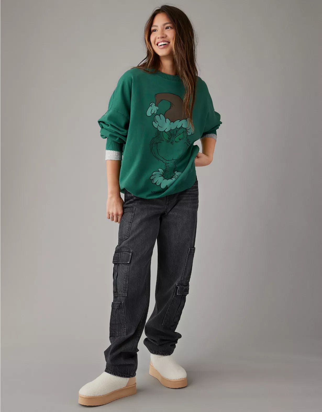 AE Oversized Holiday Grinch Graphic Sweatshirt | American Eagle Outfitters (US & CA)